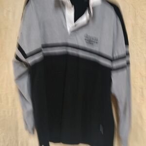 Men's Black and Gray Sweater